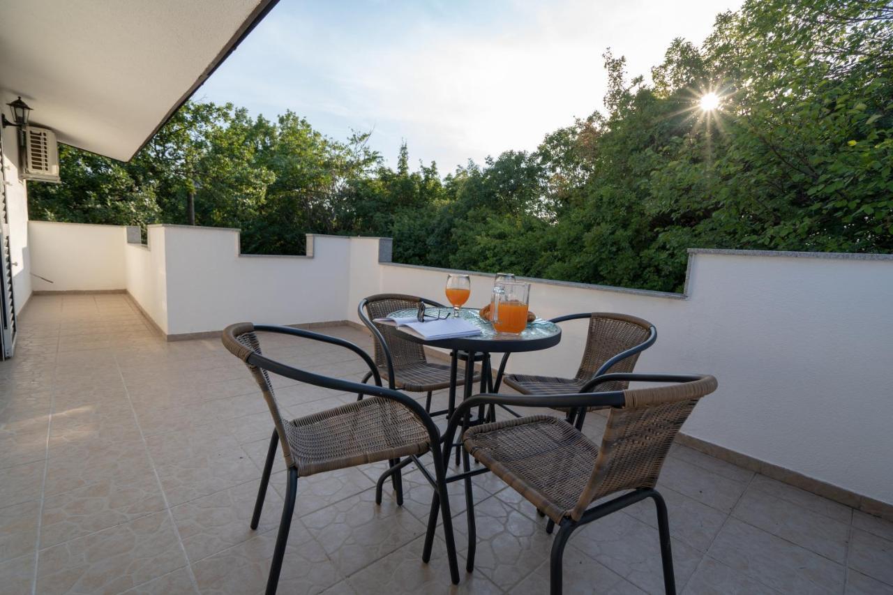 Apartman Marija Imotski Exteriör bild