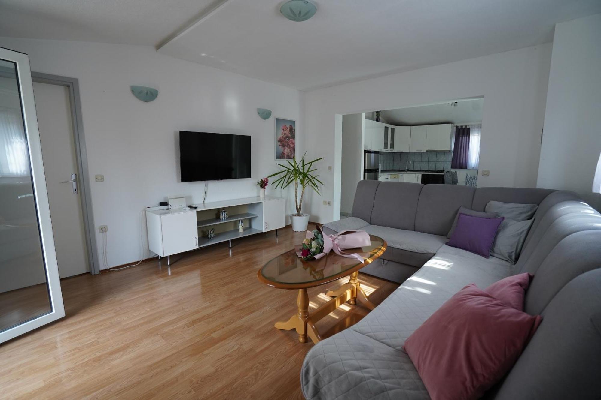 Apartman Marija Imotski Exteriör bild