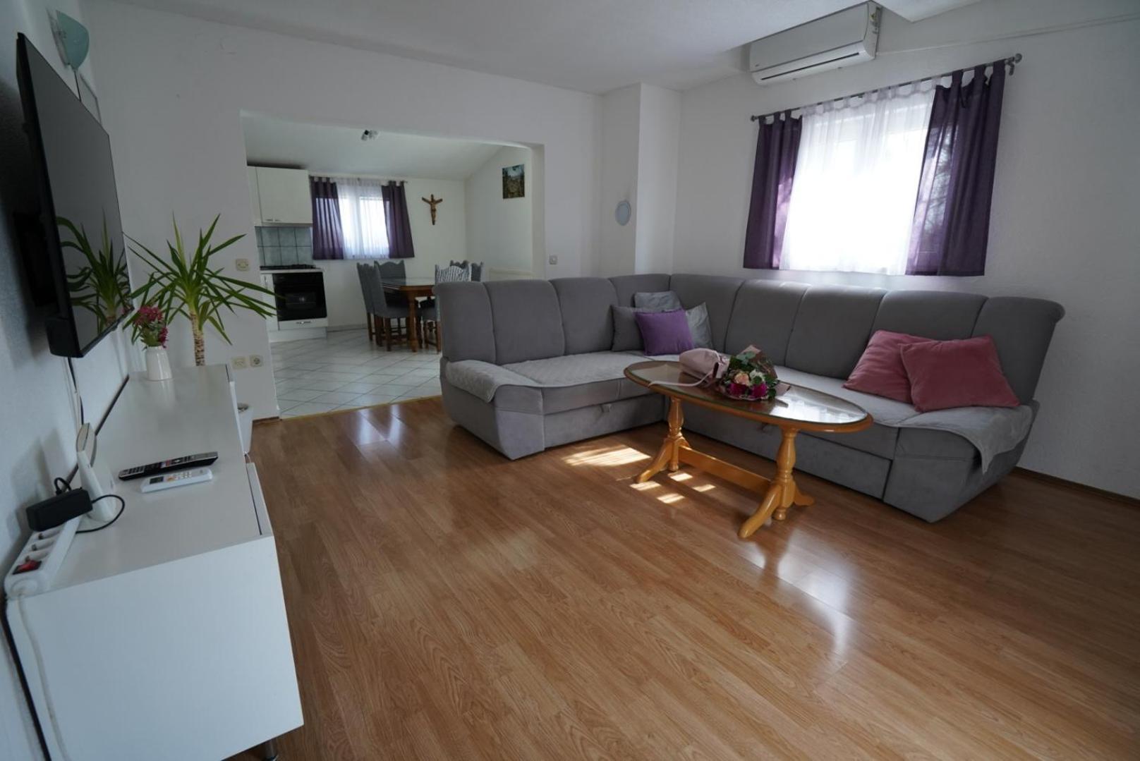 Apartman Marija Imotski Exteriör bild